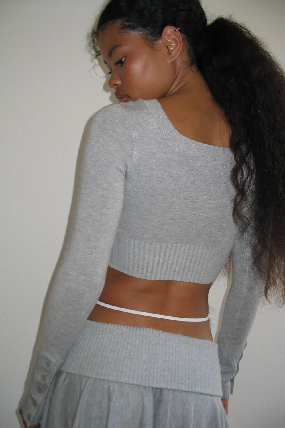 Claude Lightweight Knit Mini Crop Top - Heather Grey - Image 4