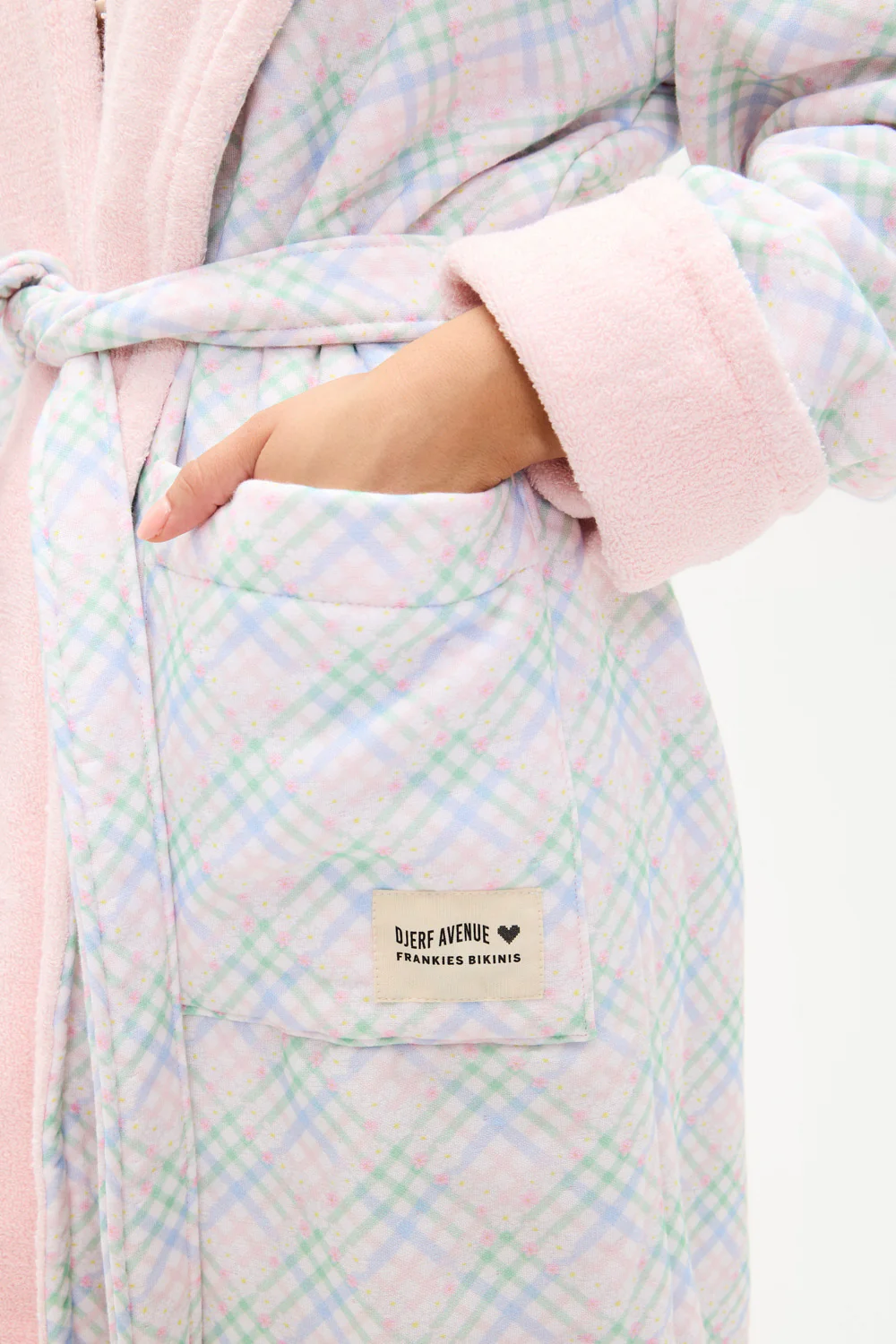 Contrast Robe - Cottage Meadow - Image 2