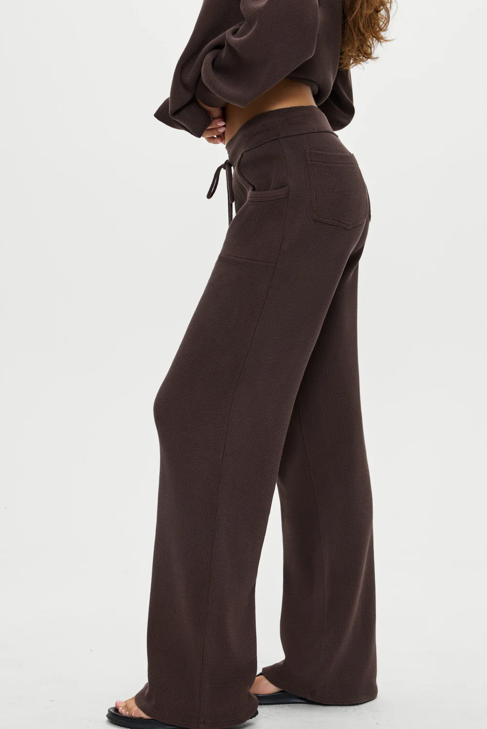 Emma Thermal Low Rise Pants - Walnut - Image 6