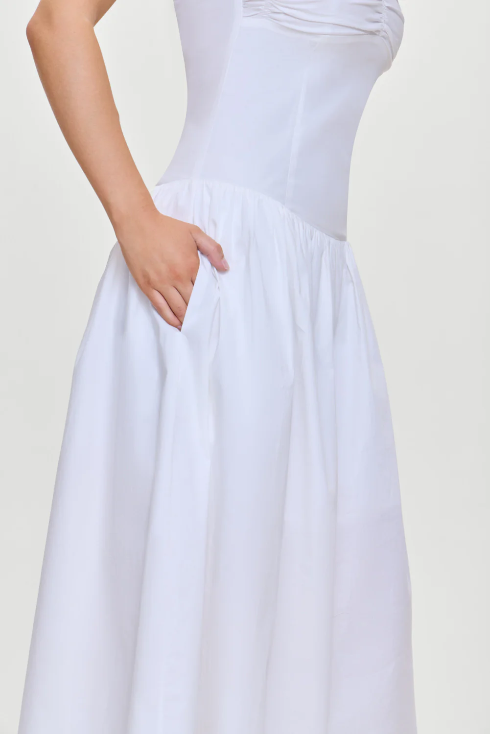 Horizon Strapless Collared Midi Dress - White - Image 4