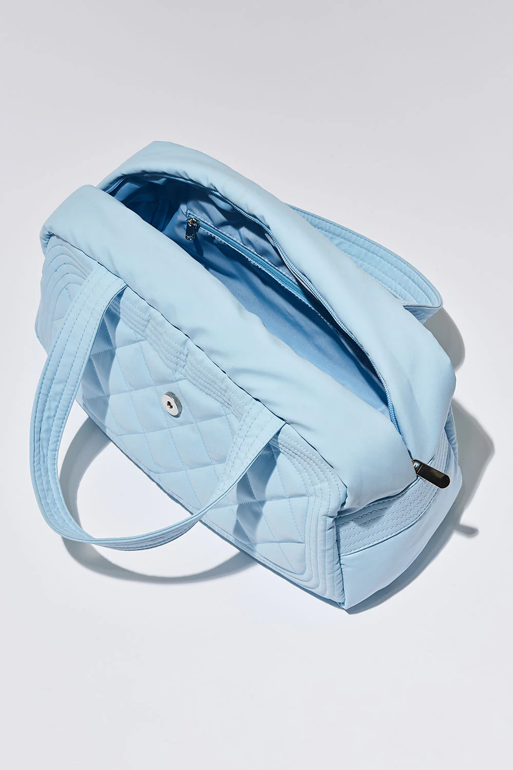 Venus Quilted Bag - Baby Blue - Image 3