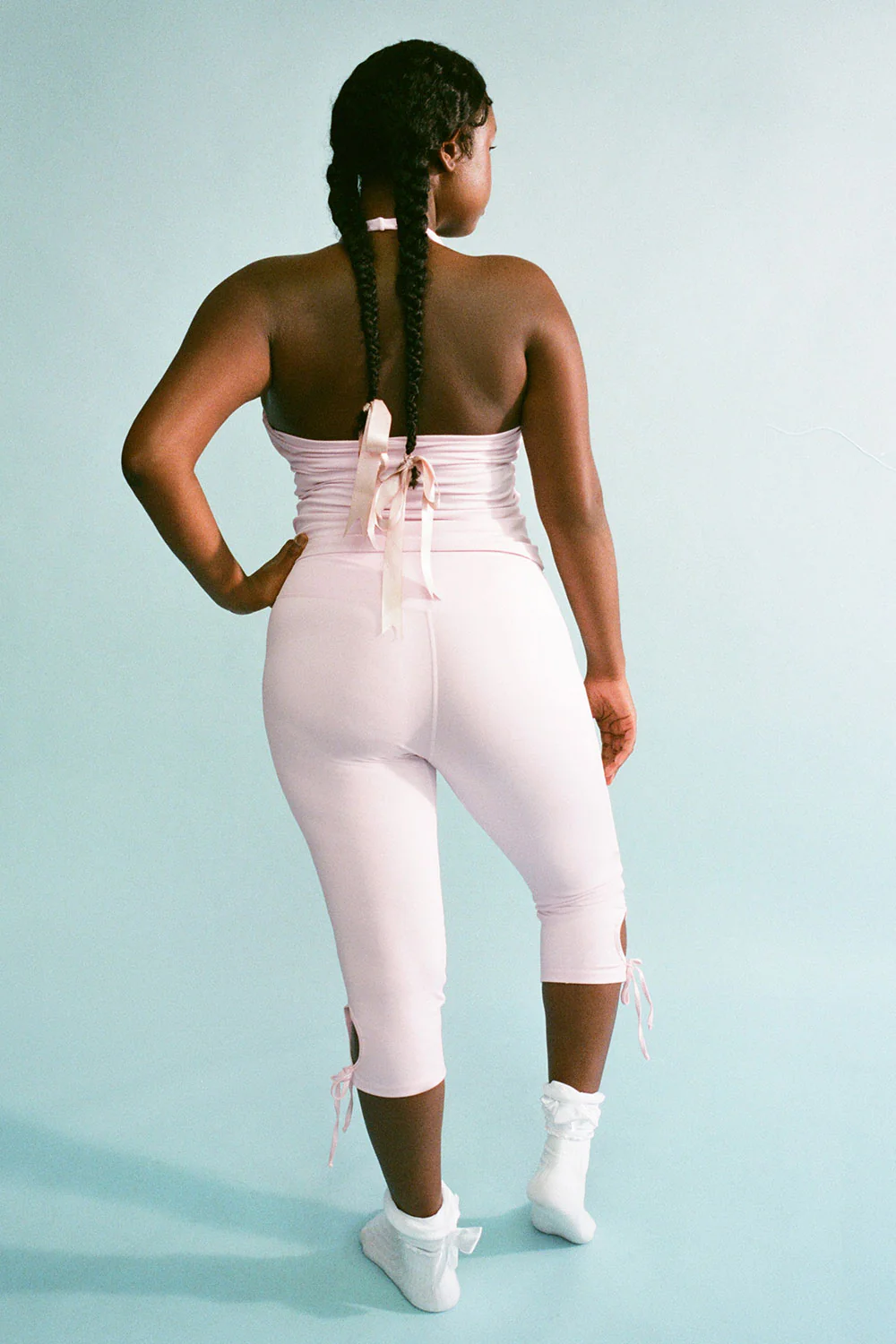Warm Up Cutout High Waist Capri Pants - Icy Pink - Image 4