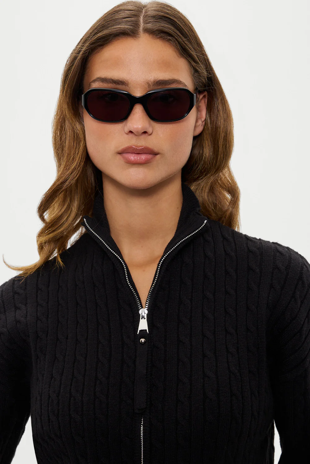 x LEXXOLA Frank Sunglasses - Night Shade - Image 3