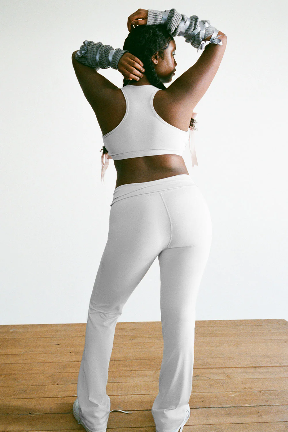 Zippy High Waist Flare Legging - Icy Gray - Image 4